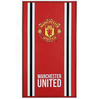 Manchester United håndklæde i rødt Core Stripe-design med logo og klubnavn